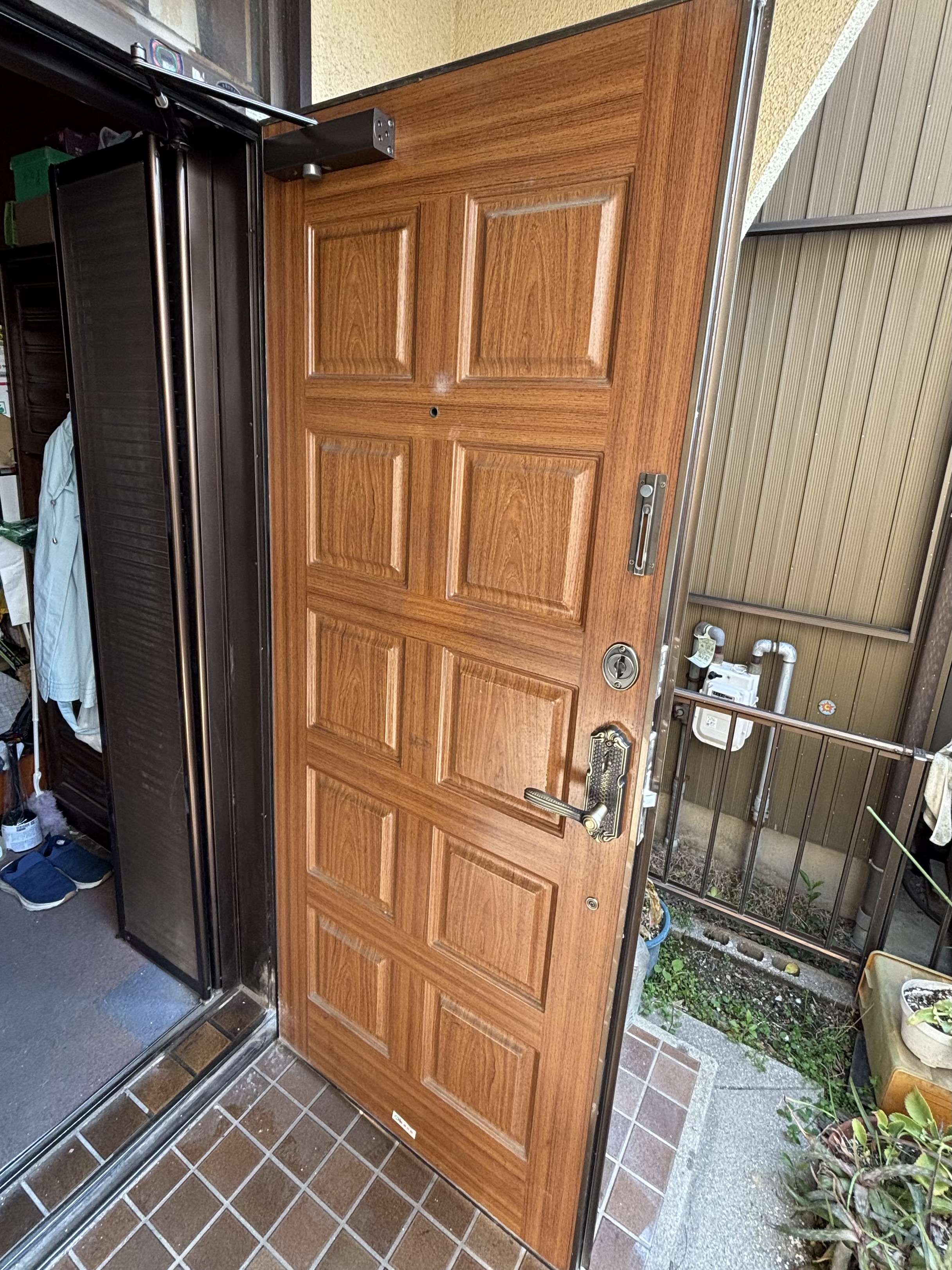 半田市 I様邸 玄関ドアクローザー取替工事🚪🔐 アイキャッチ画像