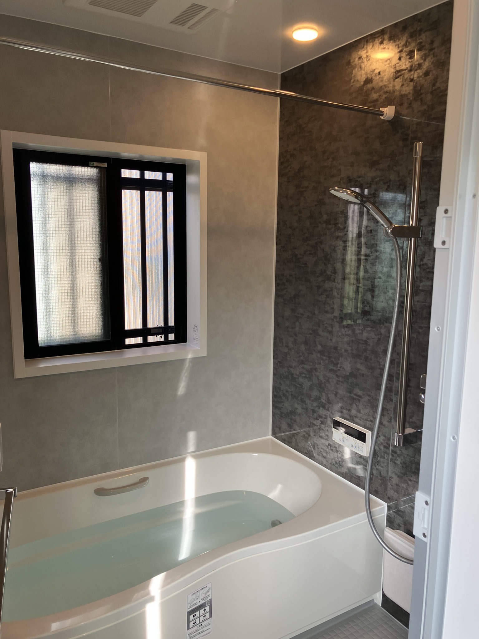 LIXIL リデア システムバス🛁 画像