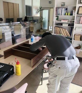 社長が本棚を作って下さいました！ アイキャッチ画像