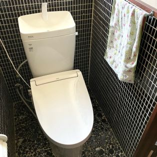 武豊町　O様邸　LIXIL　アメージュ　トイレ便器交換工事 アイキャッチ画像