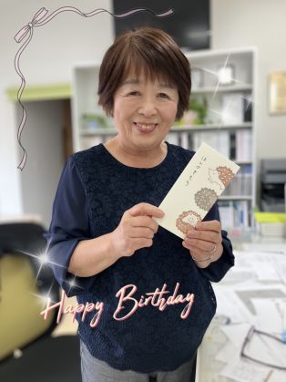6月は弊社スタッフ、誕生日ラッシュ✨🎂✨ アイキャッチ画像