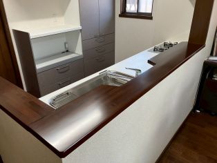 南知多町 Ｍ様邸 カウンター家具塗装✨ アイキャッチ画像