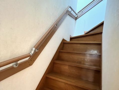 階段手摺り取付工事 アイキャッチ画像