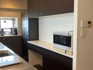 半田市　T様邸　キッチンカップボード取付工事 アイキャッチ画像